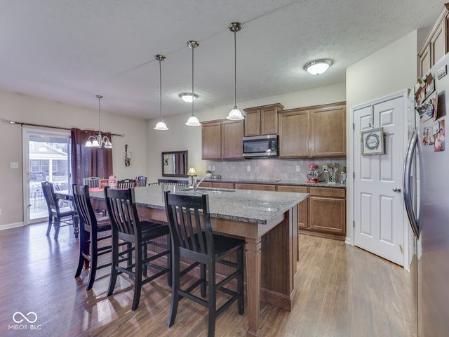 4687 Shady Ridge Row, Greenwood, IN 46143