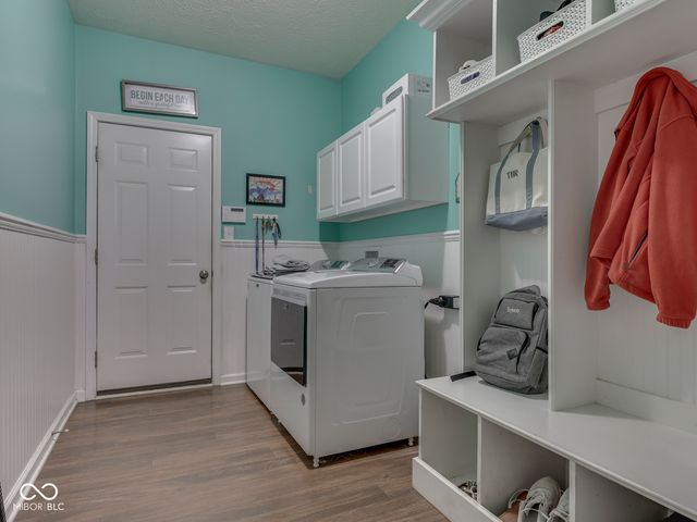 4687 Shady Ridge Row, Greenwood, IN 46143