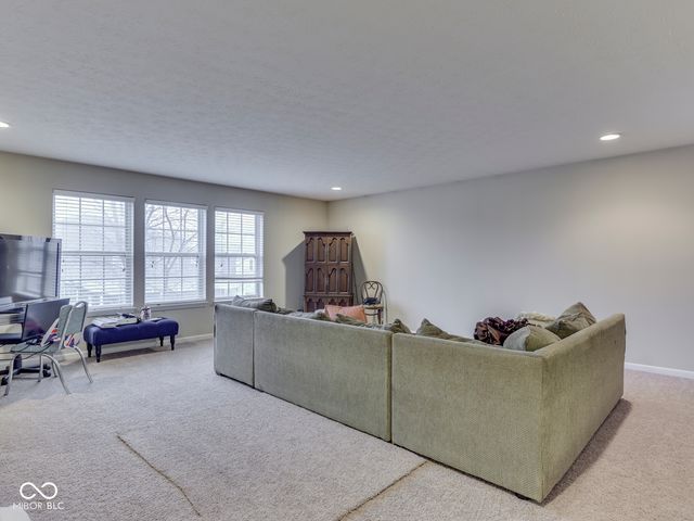 4687 Shady Ridge Row, Greenwood, IN 46143