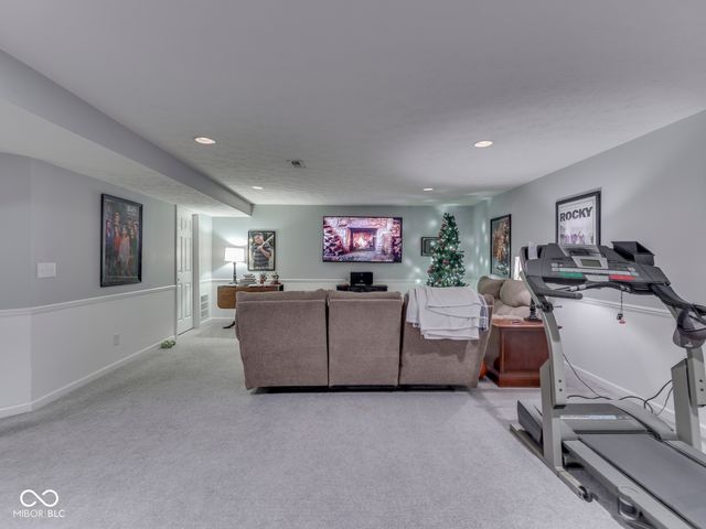 4687 Shady Ridge Row, Greenwood, IN 46143