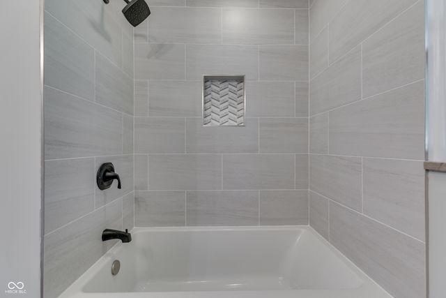 4687 Shady Ridge Row, Greenwood, IN 46143