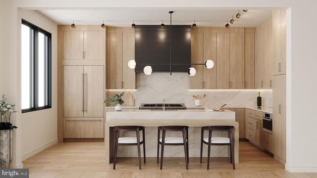 2129 N COURTHOUSE RD, Arlington, VA 22201