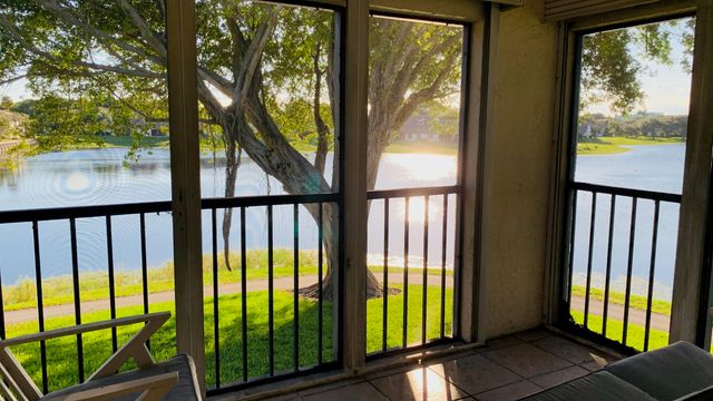330 Palmwood Place P211, Boca Raton, FL 33431