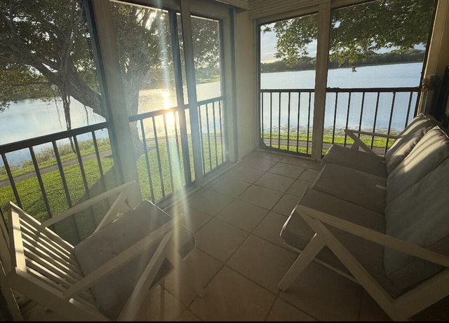 330 Palmwood Place P211, Boca Raton, FL 33431