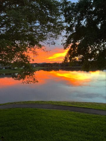 330 Palmwood Place P211, Boca Raton, FL 33431