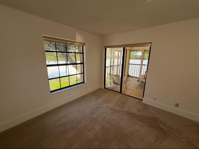 330 Palmwood Place P211, Boca Raton, FL 33431
