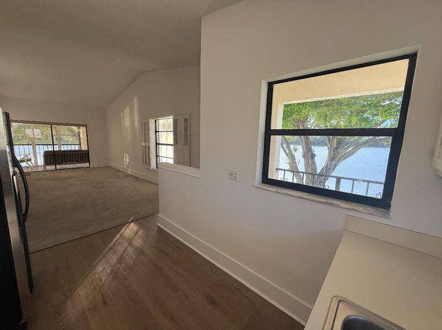 330 Palmwood Place P211, Boca Raton, FL 33431