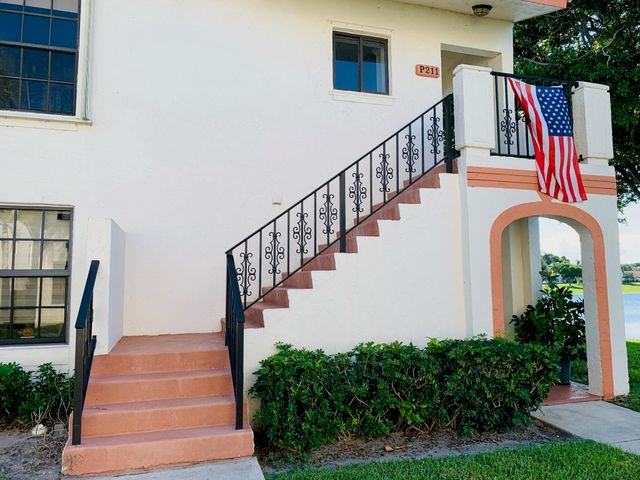 330 Palmwood Place P211, Boca Raton, FL 33431
