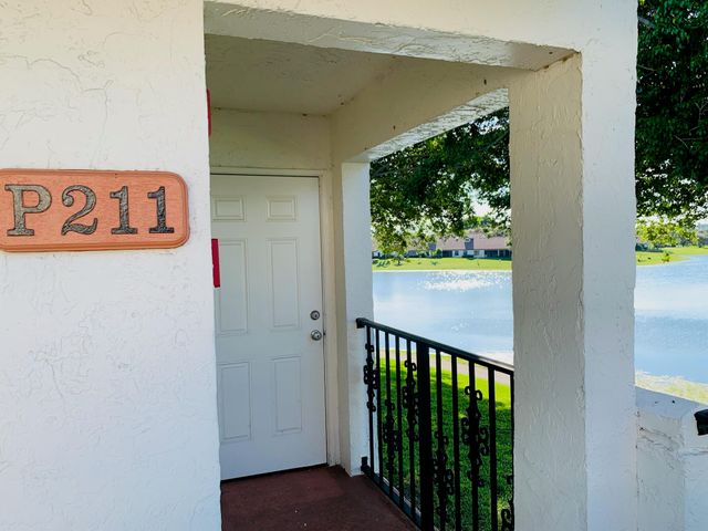 330 Palmwood Place P211, Boca Raton, FL 33431