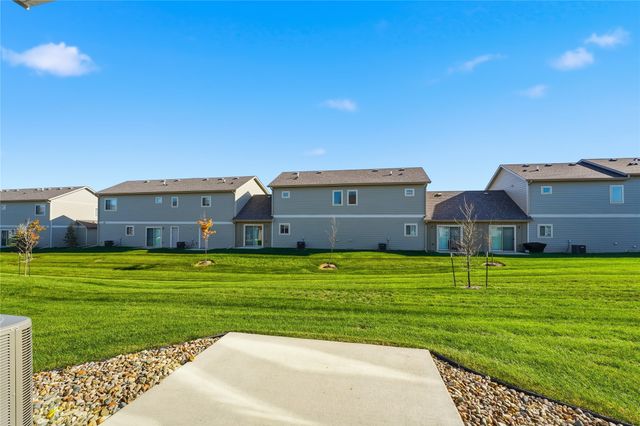 217 NW Waverly Drive, Waukee, IA 50263