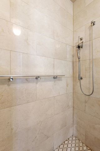 70 E Scott Street 307, Chicago, IL 60610