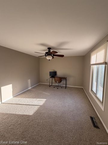 1115 Joshua Drive, Troy, MI 48098
