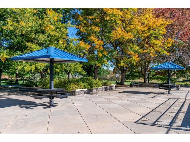 405 Orchard Dr, Louisville, CO 80027