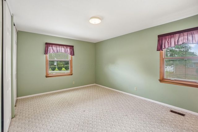 339 Pickering Drive, Pickerington, OH 43147