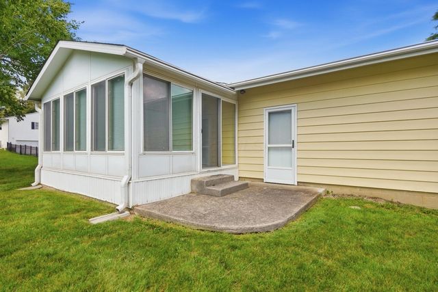 339 Pickering Drive, Pickerington, OH 43147