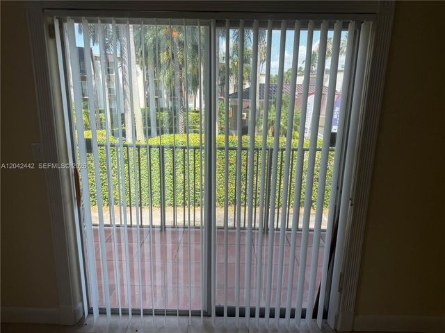 8600 SW 109th Ave 4-231, Miami, FL 33173