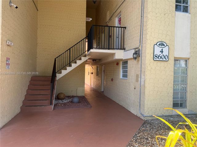 8600 SW 109th Ave 4-231, Miami, FL 33173