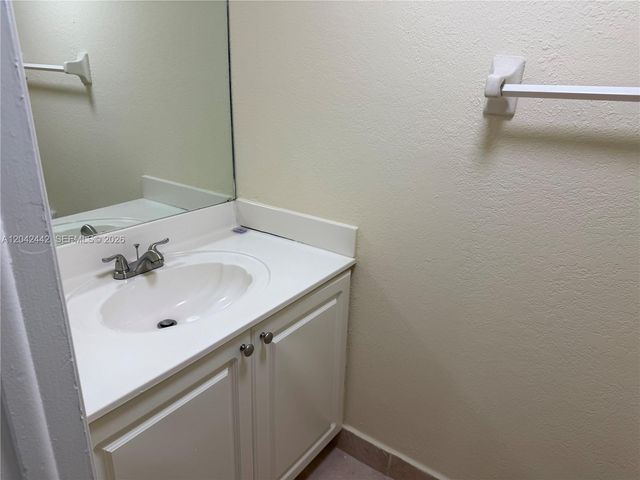 8600 SW 109th Ave 4-231, Miami, FL 33173