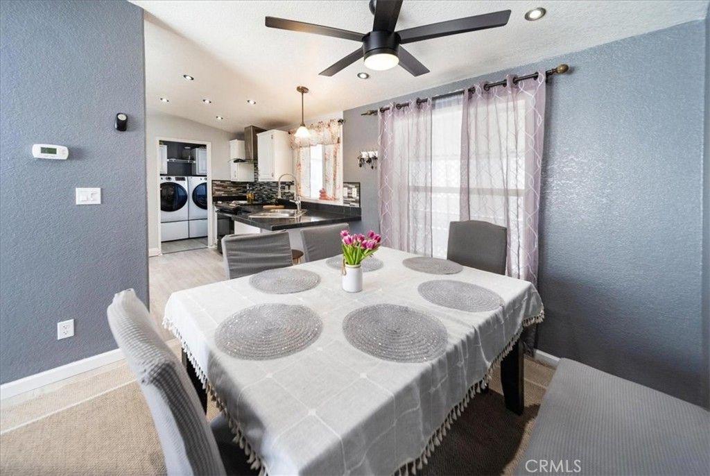 Image 13 of property listing at 32900 Riverside Drive 63, Lake Elsinore, CA 92530