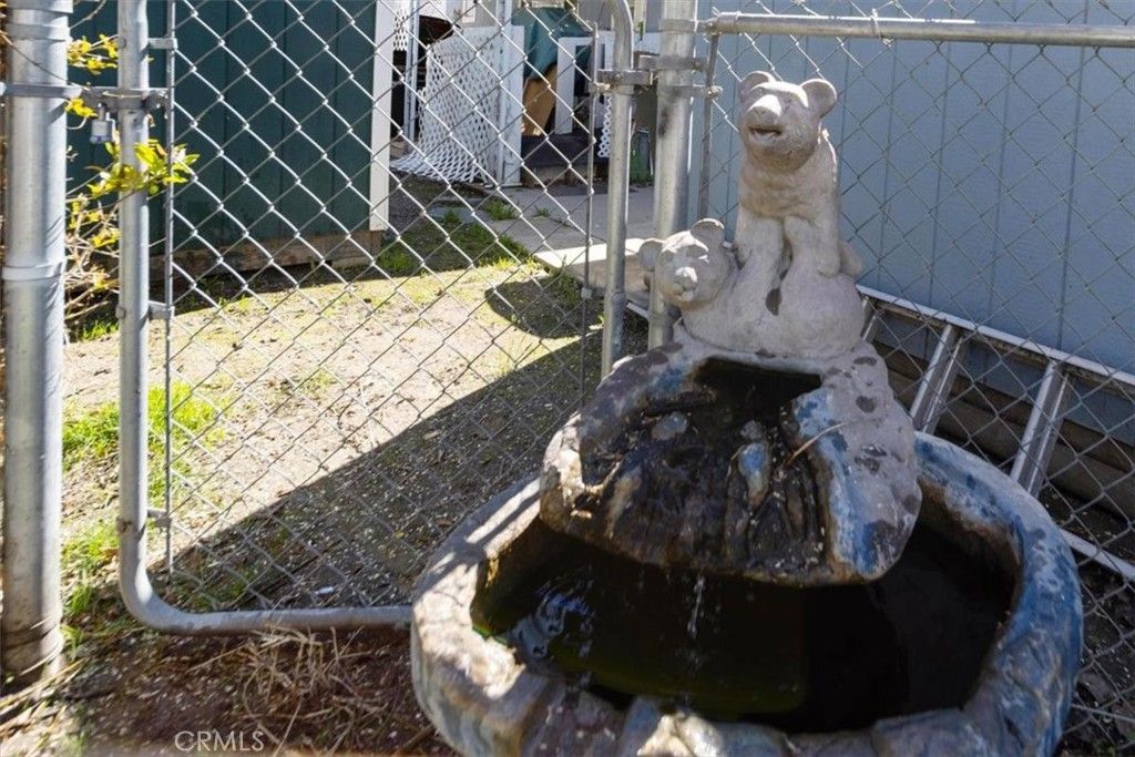 Image 29 of property listing at 32900 Riverside Drive 63, Lake Elsinore, CA 92530