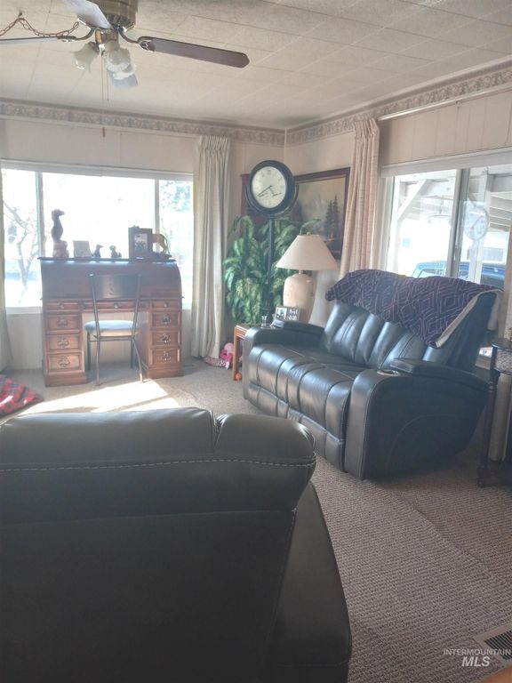 2205 E Linden 45, Caldwell, ID 83605 photo 3