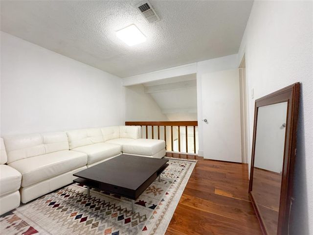 2948 Meadowgrass Lane 175, Houston, TX 77082