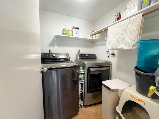 2948 Meadowgrass Lane 175, Houston, TX 77082