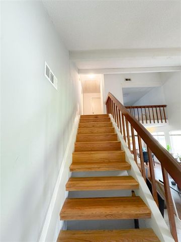 2948 Meadowgrass Lane 175, Houston, TX 77082