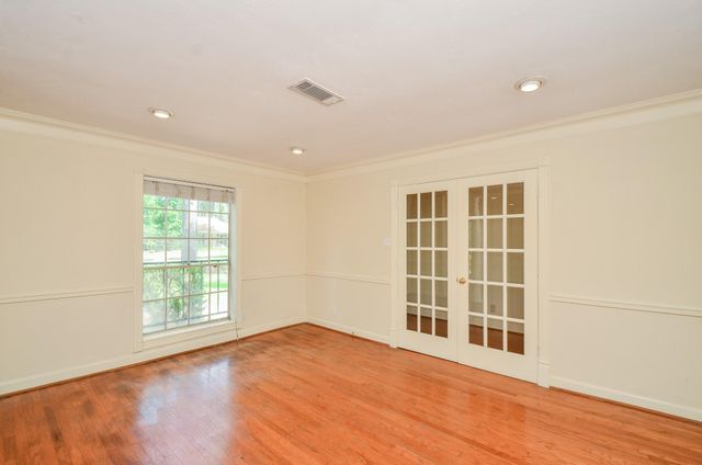 6611 Cypress Point Drive, Houston, TX 77069