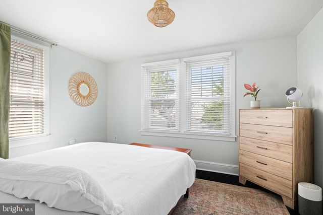 542 WALES RD, Havertown, PA 19083