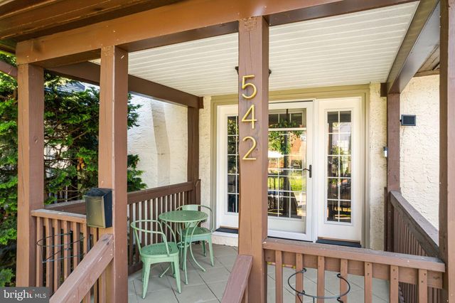 542 WALES RD, Havertown, PA 19083