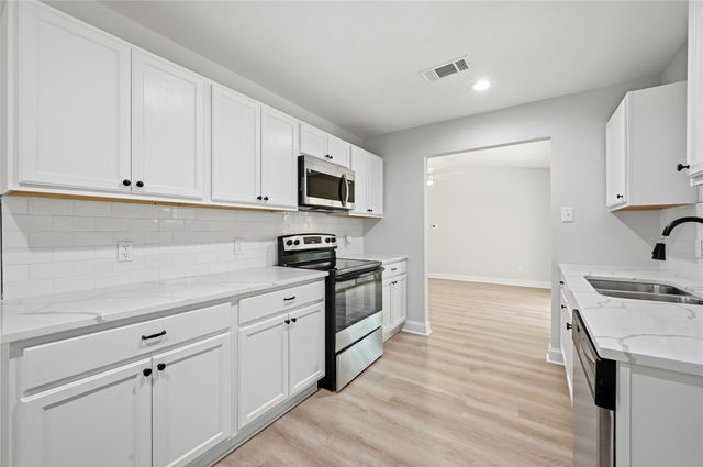 5209 Whistler Drive, Fort Worth, TX 76133
