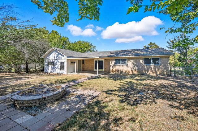 5209 Whistler Drive, Fort Worth, TX 76133