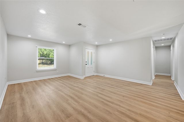 5209 Whistler Drive, Fort Worth, TX 76133