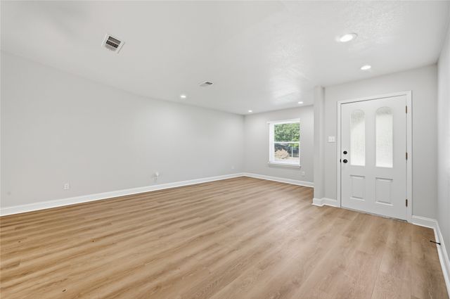 5209 Whistler Drive, Fort Worth, TX 76133