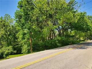 2400 N 85th Street, Kansas City, KS 66109