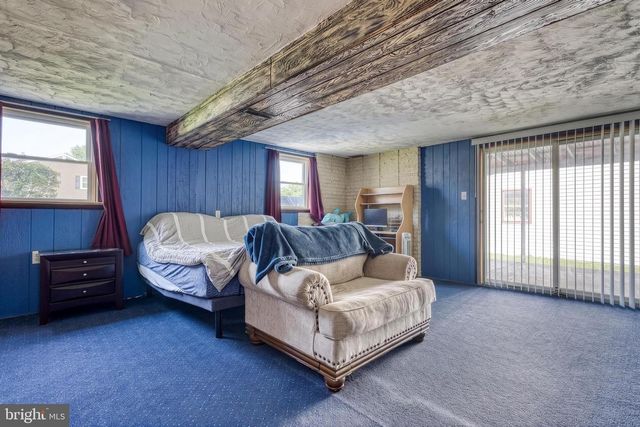 148 HENRY RD, Enola, PA 17025