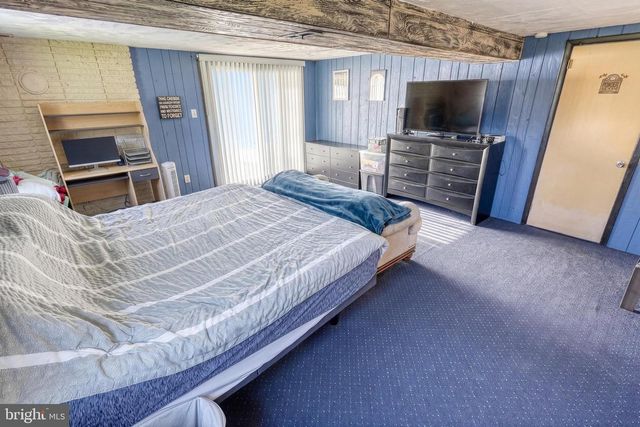 148 HENRY RD, Enola, PA 17025