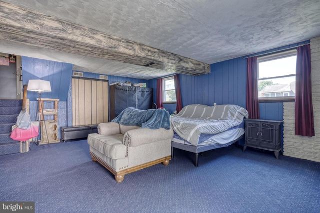 148 HENRY RD, Enola, PA 17025