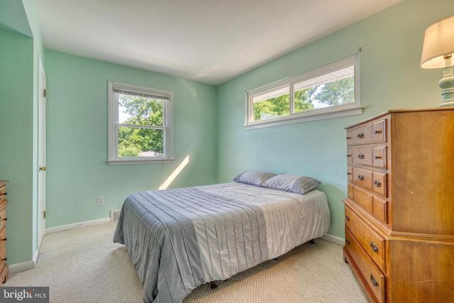 148 HENRY RD, Enola, PA 17025