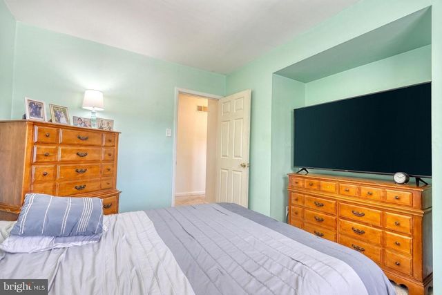 148 HENRY RD, Enola, PA 17025