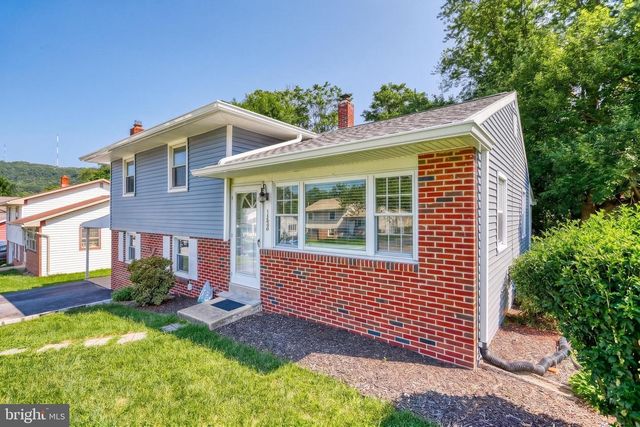 148 HENRY RD, Enola, PA 17025