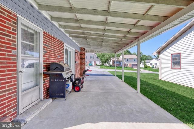 148 HENRY RD, Enola, PA 17025