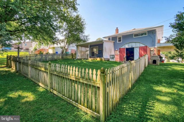 148 HENRY RD, Enola, PA 17025