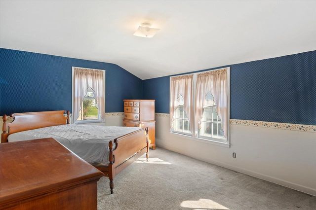 2759 S Humboldt Park COURT, Milwaukee, WI 53207