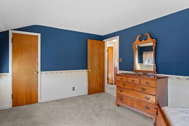 2759 S Humboldt Park COURT, Milwaukee, WI 53207