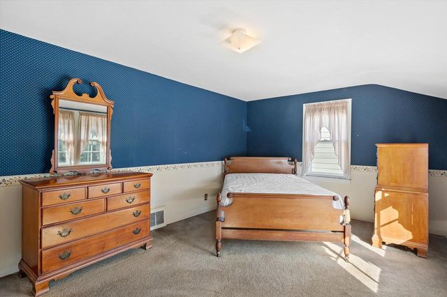2759 S Humboldt Park COURT, Milwaukee, WI 53207