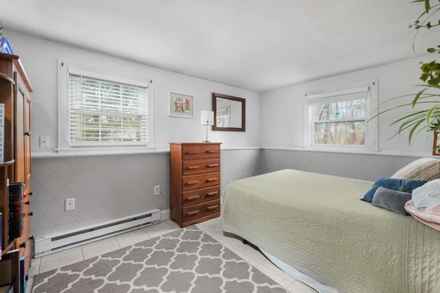 11 Carriage Hill Rd Apt B, Eliot, ME 03903