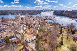 11 Carriage Hill Rd Apt B, Eliot, ME 03903