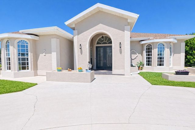 2 LONG MEADOW ROAD, Rotonda West, FL 33947